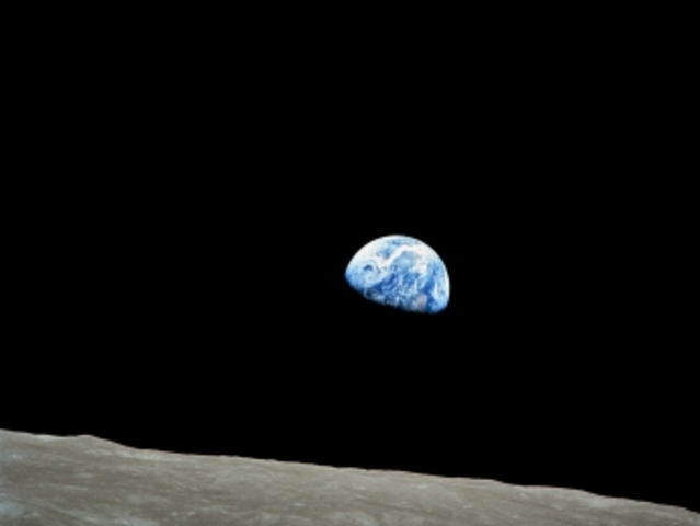 First Manned Mission to Orbit the Moon (Apollo 8)