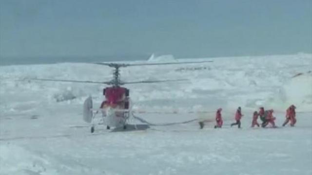 All 52 passengers rescued from ship trapped in Antarctic ice