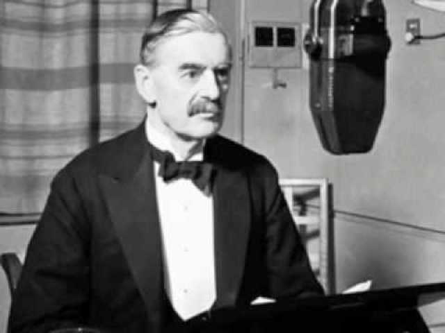 Britain and France declare war on Germany