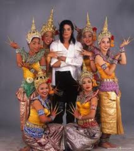 Debut of "black or white"