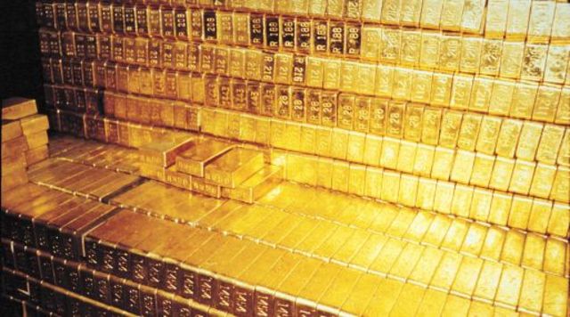 Producción mundial de oro alcanzaría récord histórico este año