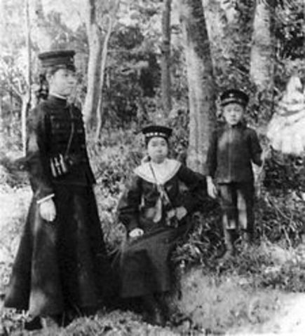 le japon devien une dictature militaire