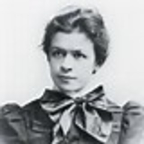 Einstein Daughters Born