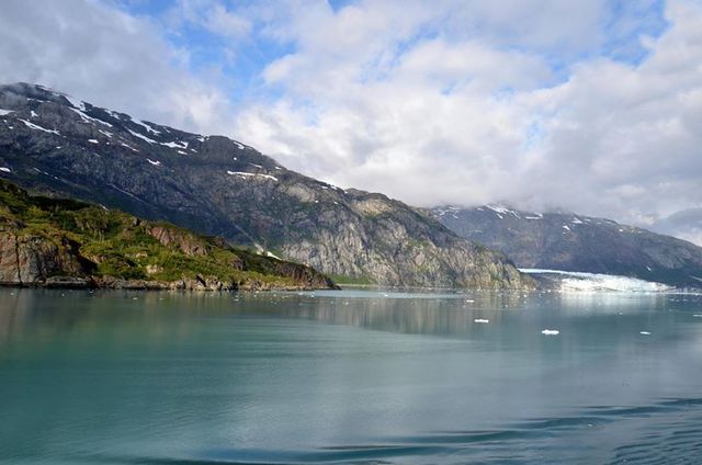 Crusing With Friends Around Utah