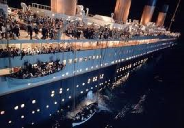 At 1:15 the lifeboats are full when they are lowered.