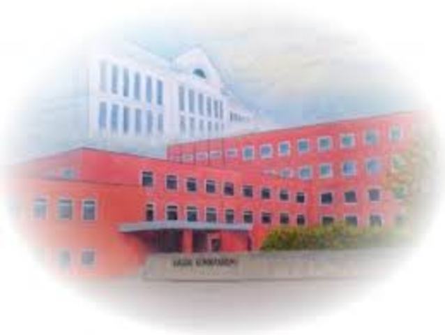 Stefany asus õppima Valga Gümnaasiumis.