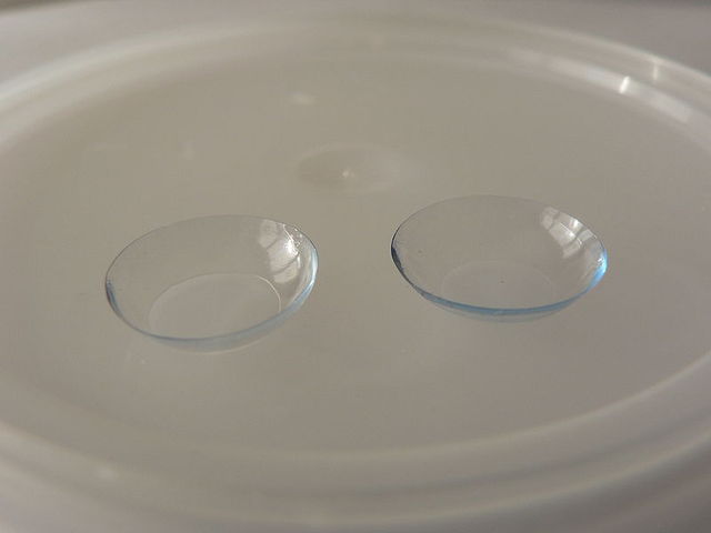 Contact lens
