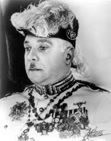 Cuba tries to overthrow Trujillo