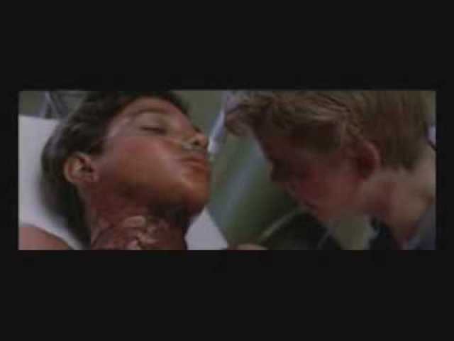 Johnny tells ponyboy to stay gold