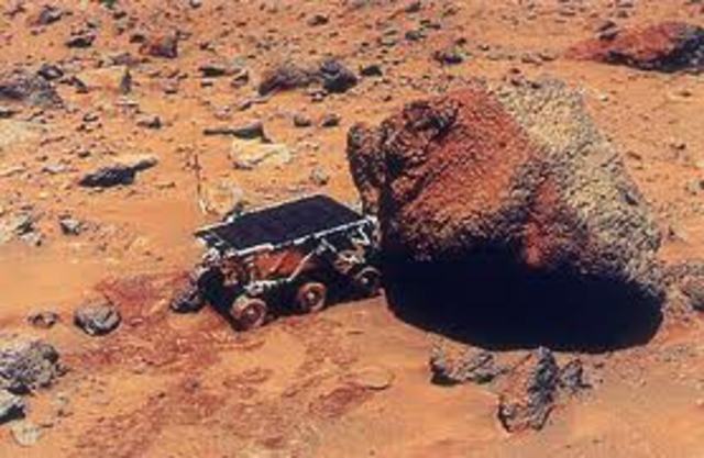 Mars Pathfinder Successfully Lands on Mars