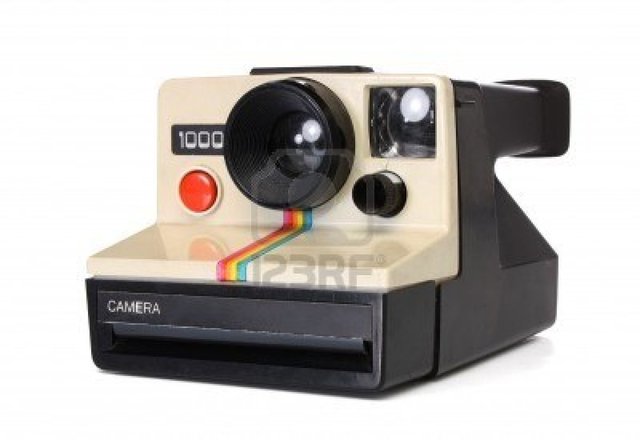 poloroid camera invented
