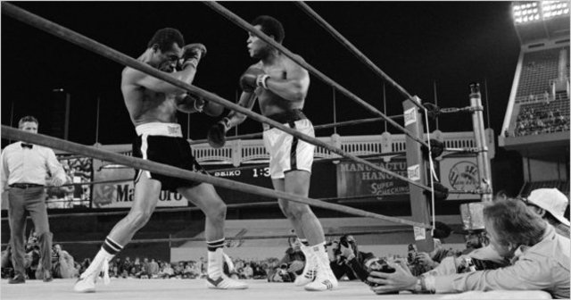 Last tittle held in yankee stadium