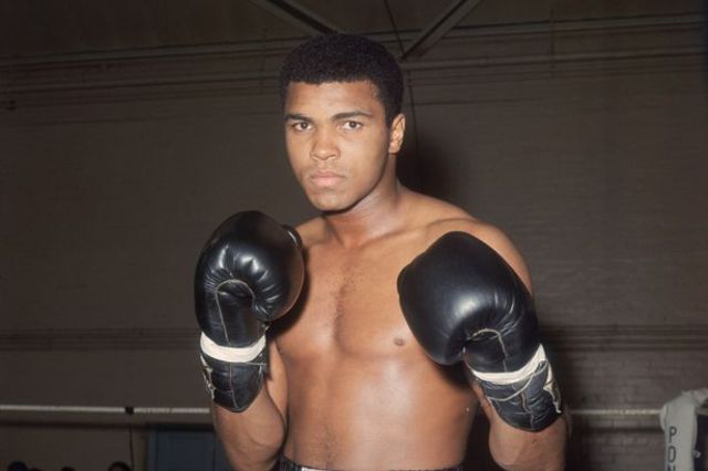 Muhammad Ali retires