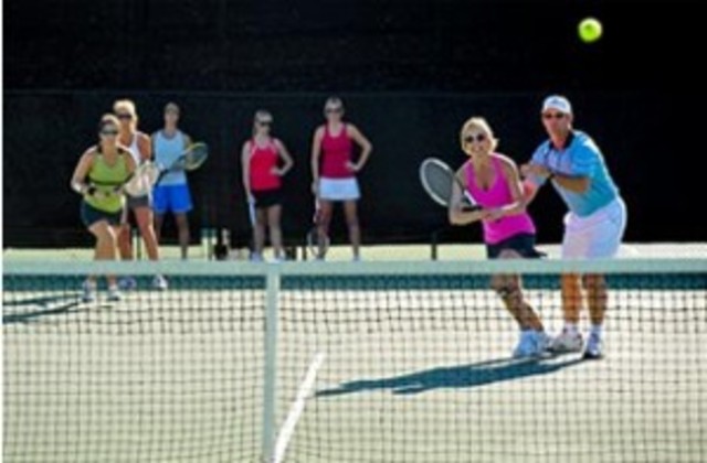 Everyone can play tennis