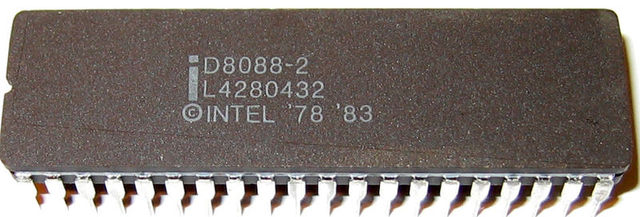8086 e Intel 8088