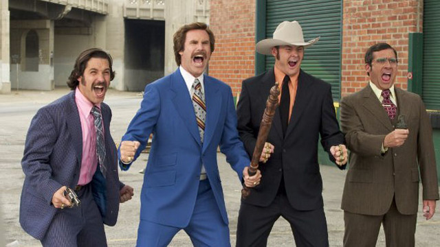 Yo miré la pelicula Anchorman Dos en el cine con mí amiga en el invierno.