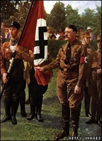 Inicio de la crisis económica mundial conocida como la Gran Depresión.