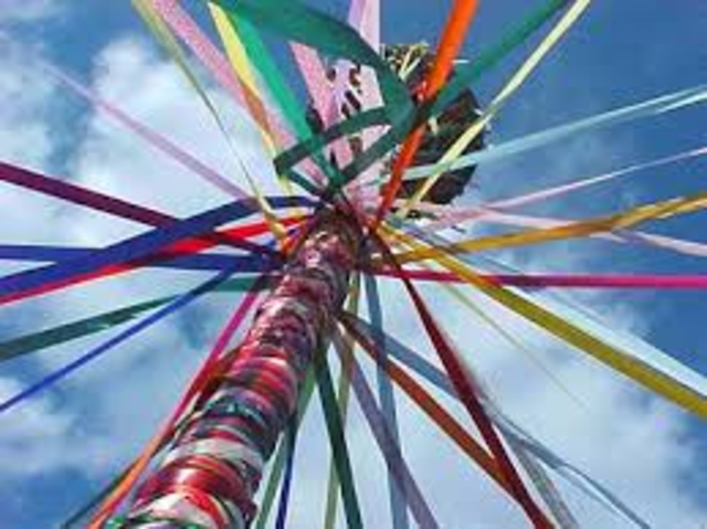 The Maypole at Mare Mount