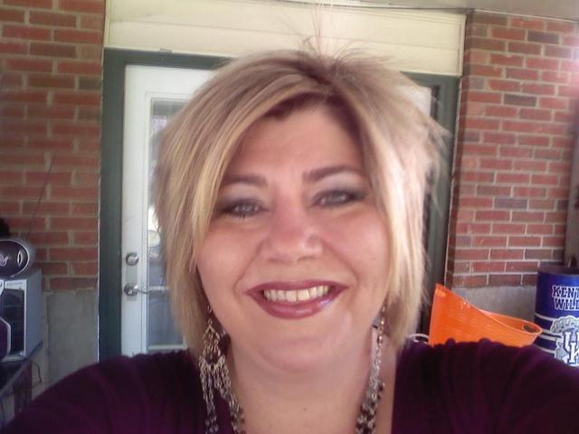 **Pam Valz realizes that distance education is her key to returning to college**