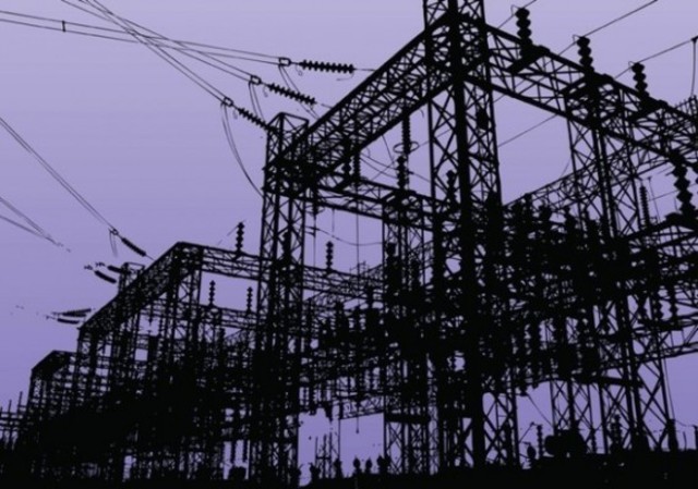 PRIMER SUMINISTRO DE LUZ ELÉCTRICA