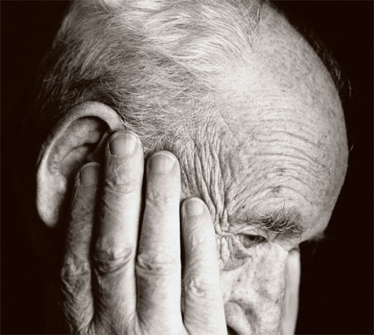 Experienced Alzheimer’s Disease