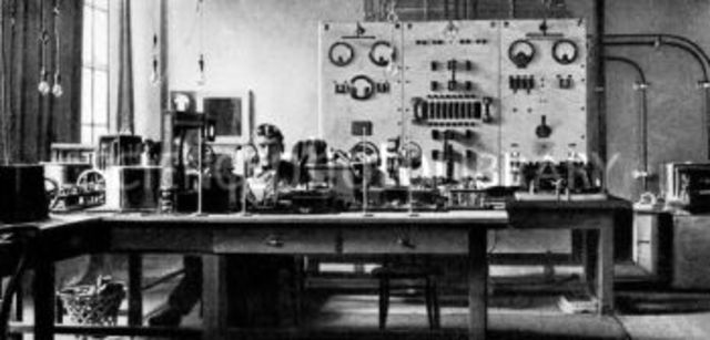 Officials opt to keep the tower up.