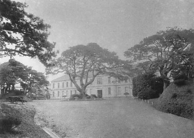 Mustafa enters military preparatory school in Salonica