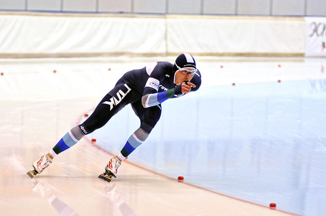 Конькобежный спорт