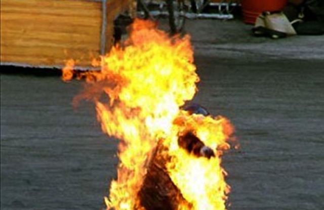 Mohamed Bouazizi set himself on fire