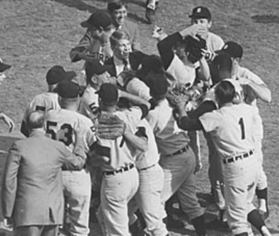 Detroit Tigers win World Series