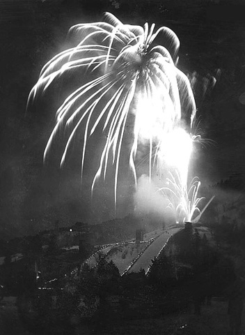 Церемония закрытия IV зимних Олимпийских игр