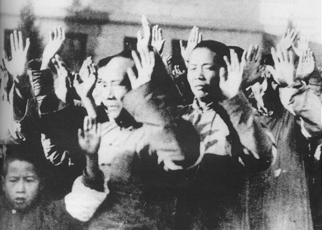 Japan seizes Manchuria