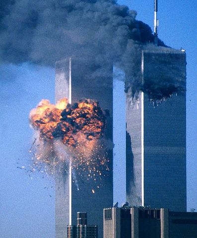 9/11 final commission report released.