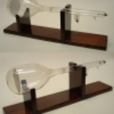 Karl Ferdinand Braun leiutab ostsilloskoobi.