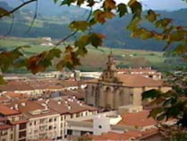 Story is set in the Basque Village of Guernica Spain