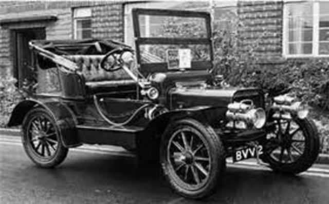 Automóvil a gasolina.