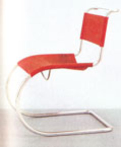 Primer silla de acero cromado, tapicería de cuero