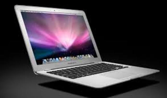 MACBOOK AIR
