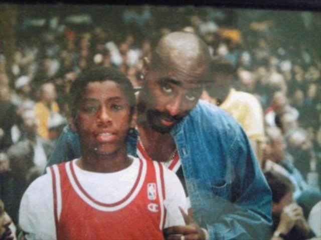 In 1993 he flew  to Marylanj to meet a little bopy who had cancer