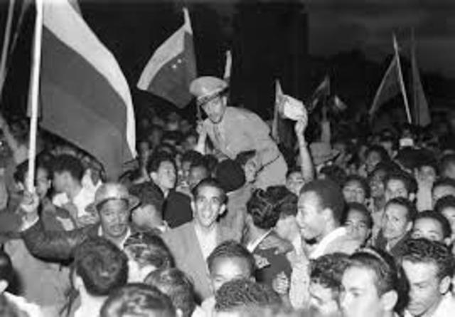 Primera misión espacial en colocar un ser vivo en el espacio, USRR con el lanzamiento del Sputnik II