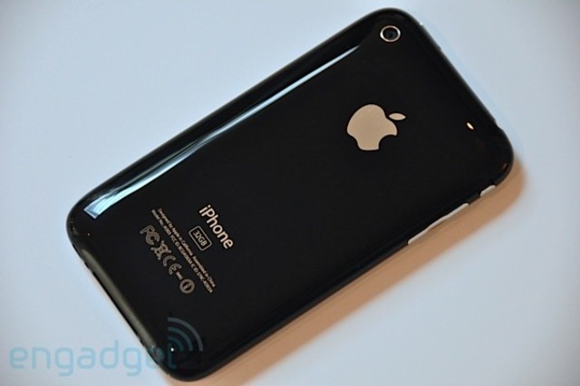 Iphone 3GS comes out