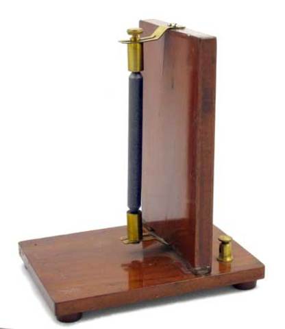 invention of the desk telephone