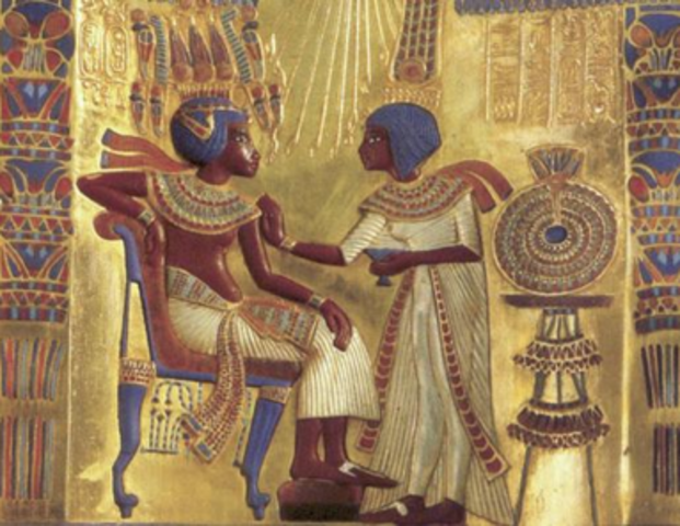 King Tutankhamun gets married