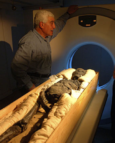 King Tut's body is examined