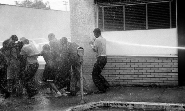 “Bull” Connor uses fire hoses on black demonstrators