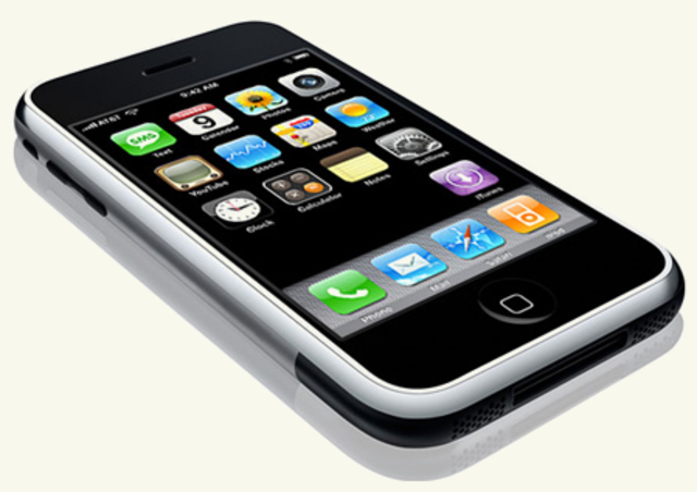 Apple Releases The Very First iPhone