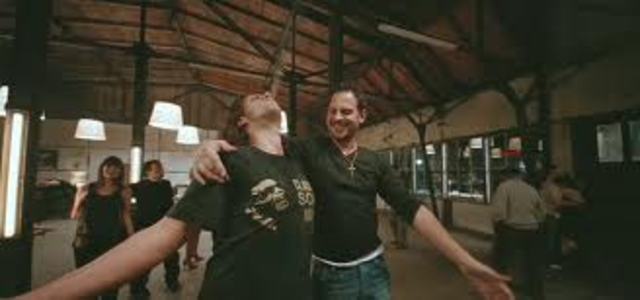 Die Beziehung zwischen Zinos und Illias am Ende