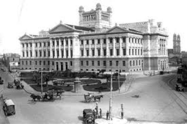 Permiten a mujeres ser escribanas y testificar en juicios.