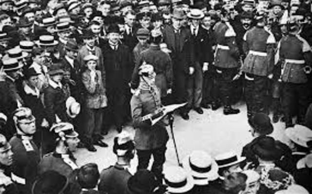 Kaiser Declares War on France