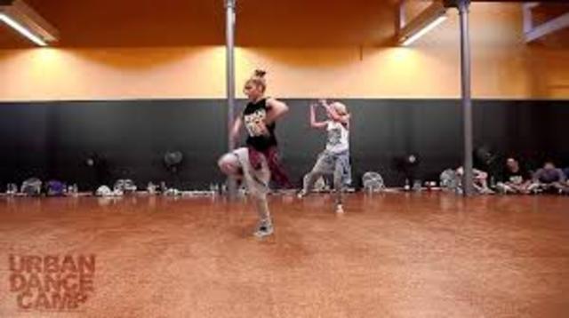 “We are Monster High” dance tutorial